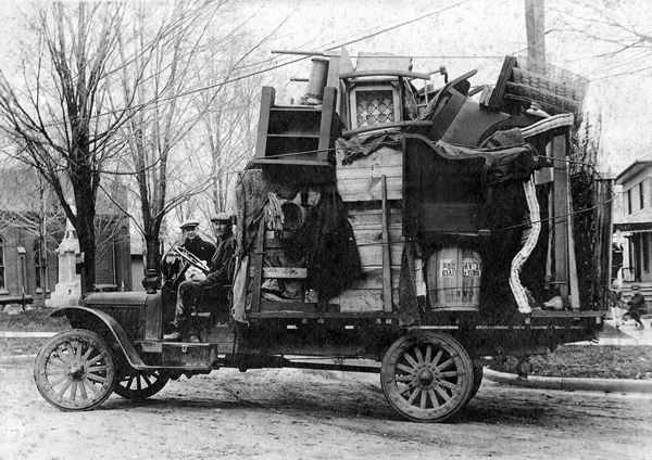 Moving-Day-1920s