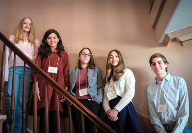 Students Earn Cash For History Projects